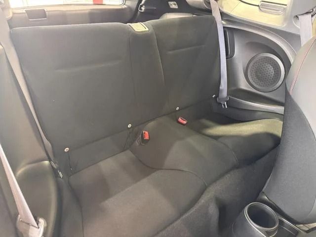 HONDA CR-Z 2012 Image 31