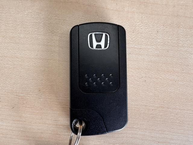 HONDA CR-Z 2012 Image 31