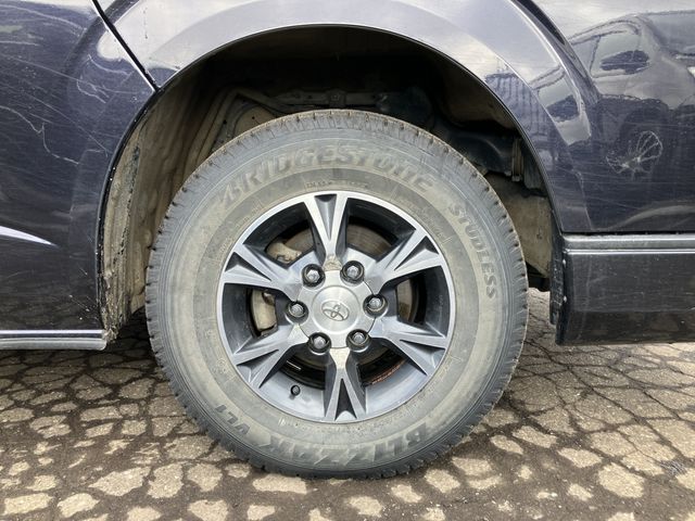 TOYOTA REGIUSACE VAN 4WD 2017 Image 31