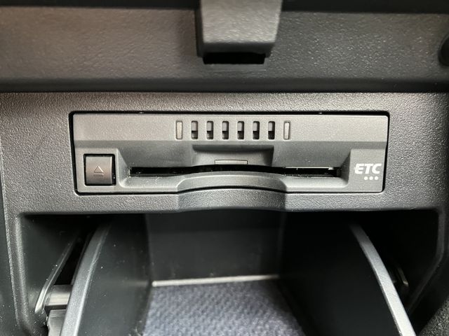 TOYOTA ALPHARD 4WD 2023 Image 31