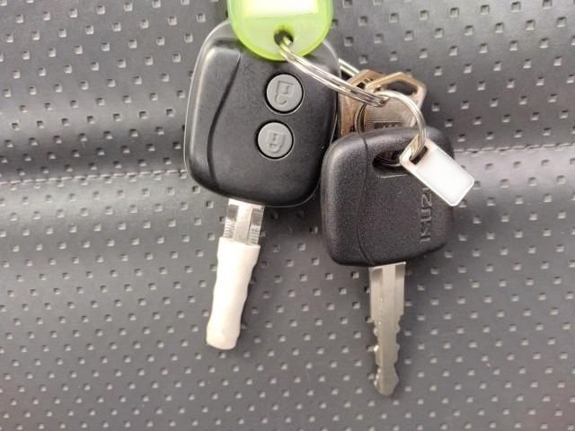 ISUZU ELF 2014 Image 31