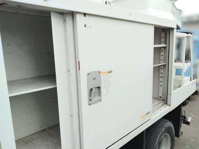 ISUZU ELF 2014 Image 31