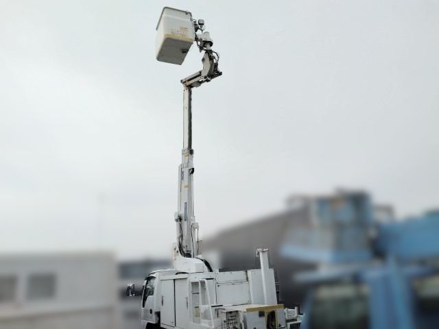 ISUZU ELF 2014 Image 31