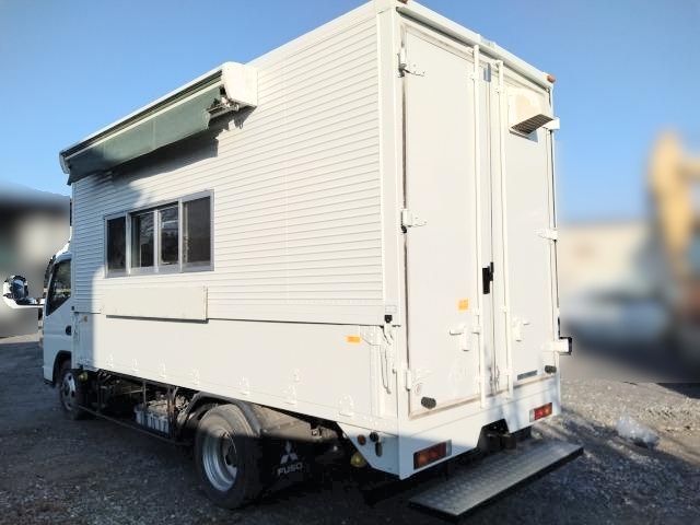 MITSUBISHI CANTER 2015 Image 31