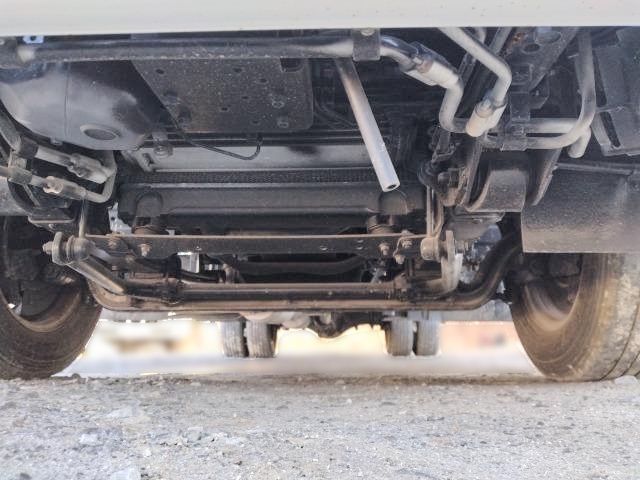 MITSUBISHI CANTER 2015 Image 31