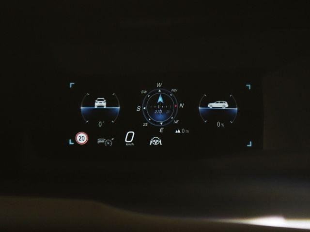 MERCEDES BENZ MERCEDES AMG GLCCLAS 2025 Image 31