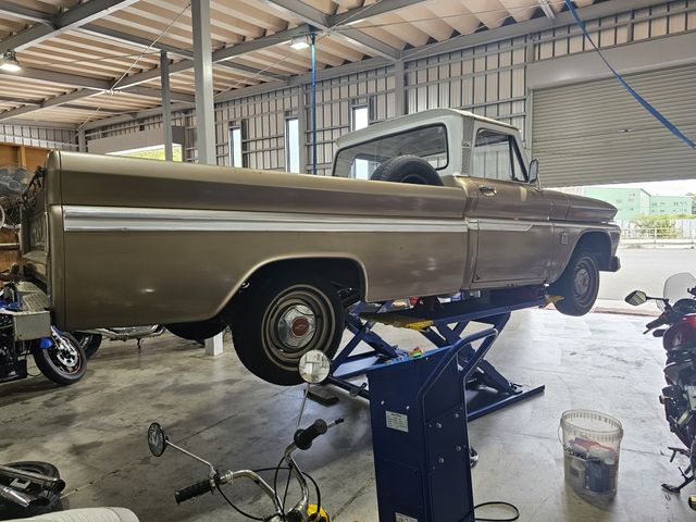 OTHERS  2013 Image 31