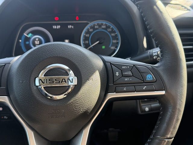 NISSAN LEAF 2017 Image 31