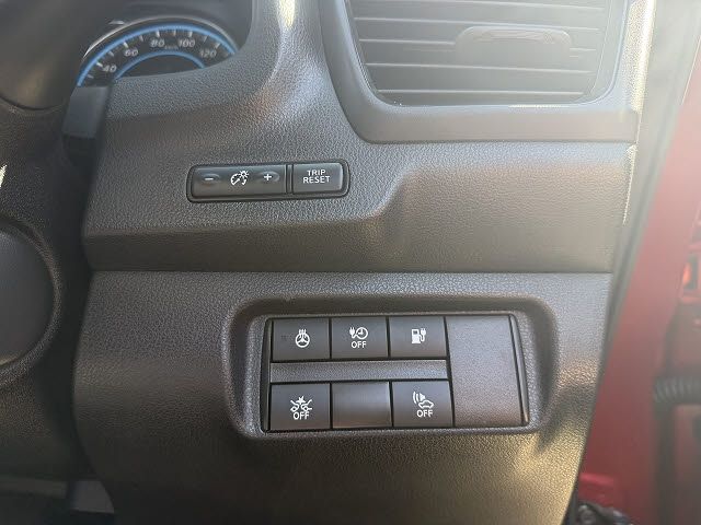 NISSAN LEAF 2017 Image 31