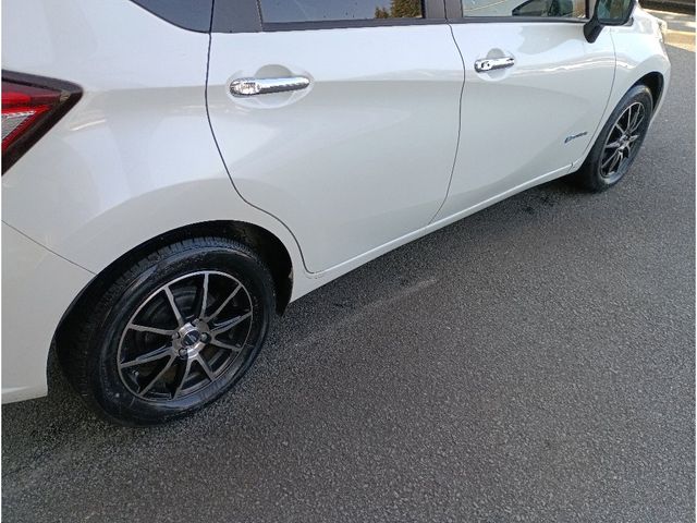 NISSAN NOTE 2016 Image 31