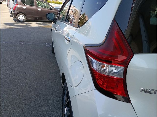 NISSAN NOTE 2016 Image 31