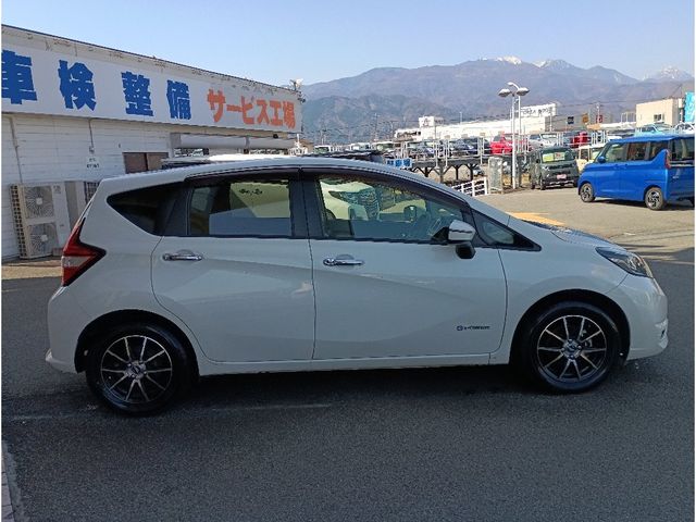 NISSAN NOTE 2016 Image 31