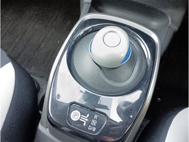 NISSAN NOTE 2016 Image 31