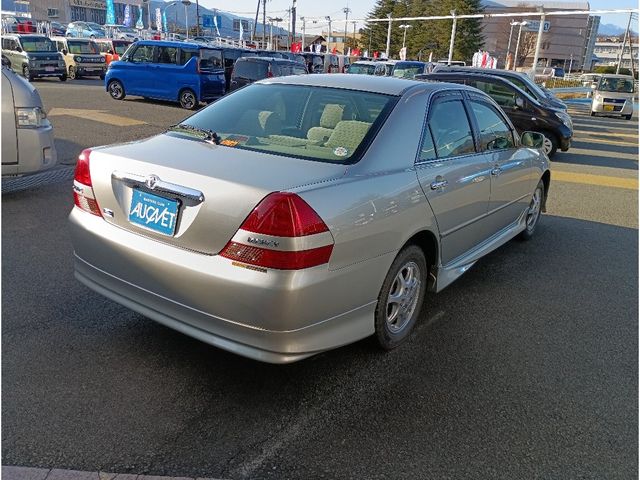 TOYOTA MARK2 SEDAN 4WD 2001 Image 31