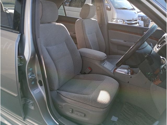 TOYOTA MARK2 SEDAN 4WD 2001 Image 31