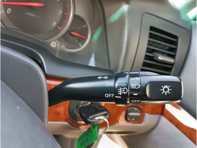 TOYOTA MARK2 SEDAN 4WD 2001 Image 31