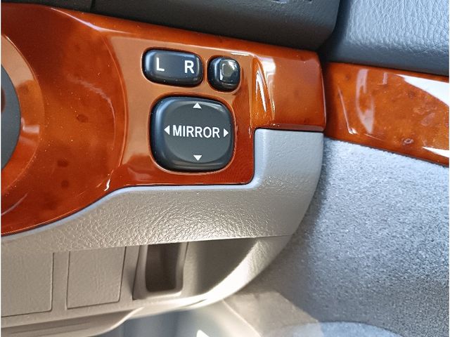 TOYOTA MARK2 SEDAN 4WD 2001 Image 31