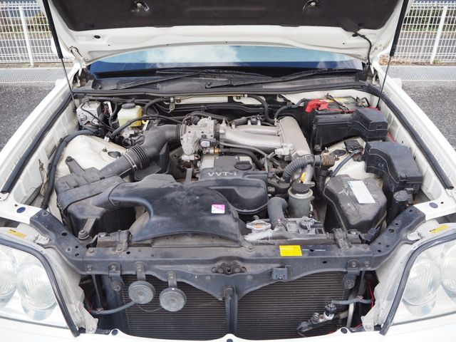 TOYOTA CROWN SEDAN 2001 Image 31