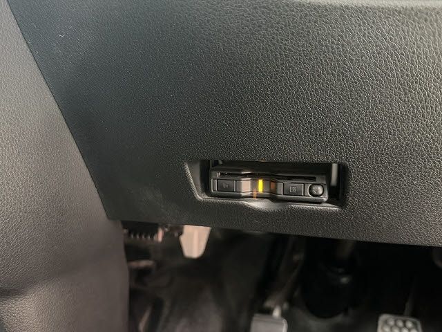 DAIHATSU ATRAI VAN 4WD 2022 Image 31