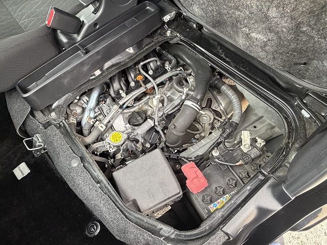 DAIHATSU ATRAI VAN 4WD 2022 Image 31