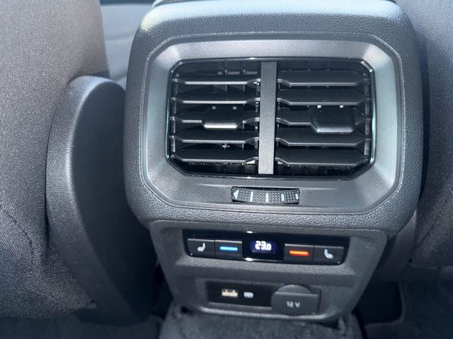 VOLKSWAGEN TIGUAN 2020 Image 31