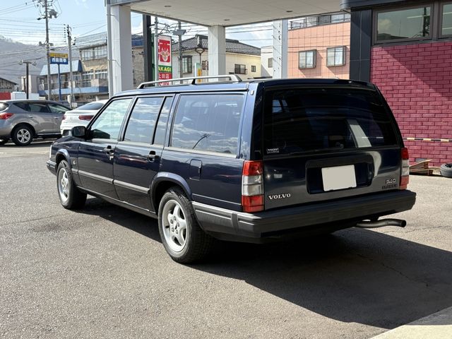 VOLVO 940 ESTATE 1996 Image 31