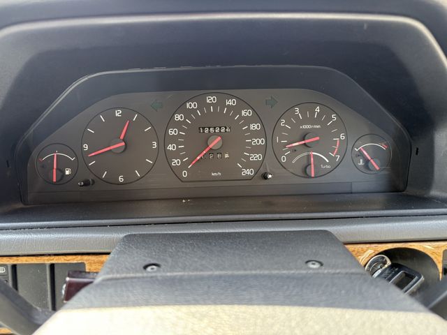 VOLVO 940 ESTATE 1996 Image 31