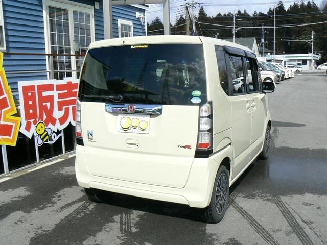 HONDA N BOX 2013 Image 31