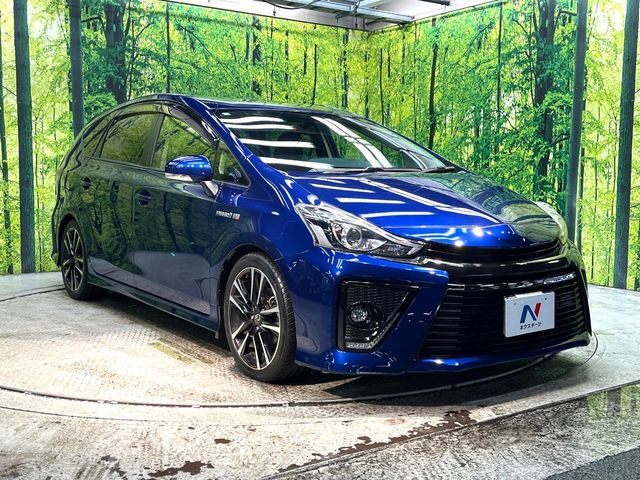 TOYOTA PRIUS ALPHA 2015 Image 31