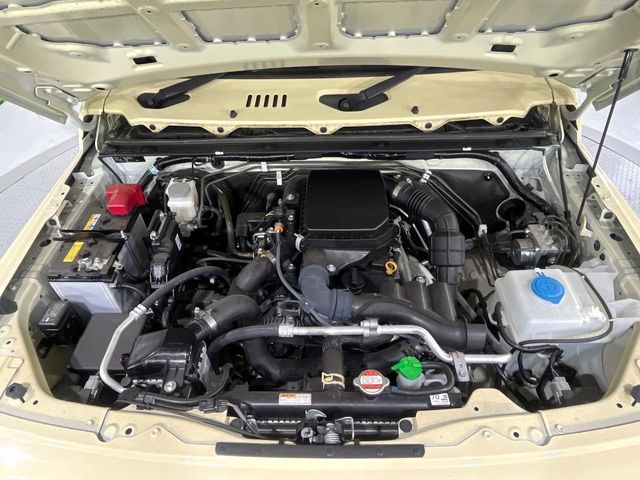 SUZUKI JIMNY 4WD 2023 Image 31