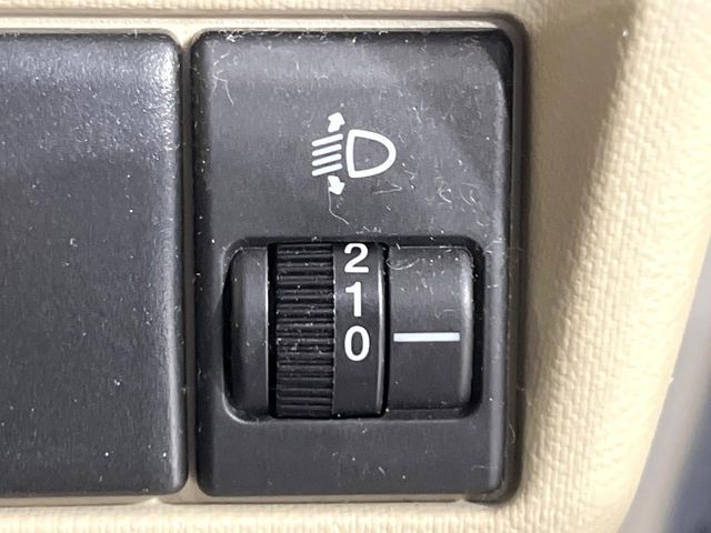 SUZUKI ALTO 2013 Image 31