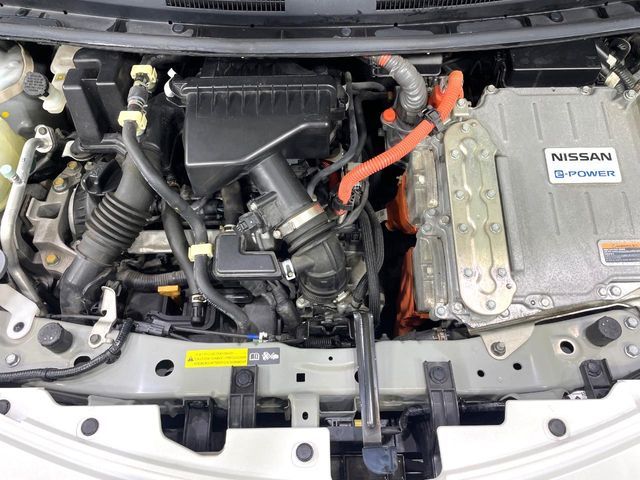 NISSAN NOTE 2018 Image 31