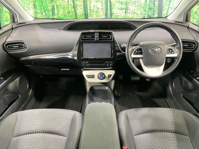 TOYOTA PRIUS 2016 Image 31