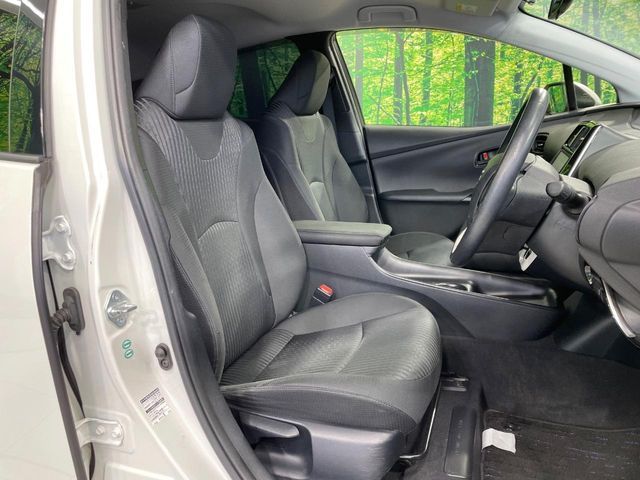 TOYOTA PRIUS 2016 Image 31