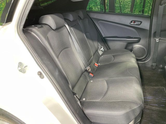 TOYOTA PRIUS 2016 Image 31