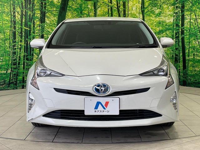 TOYOTA PRIUS 2016 Image 31