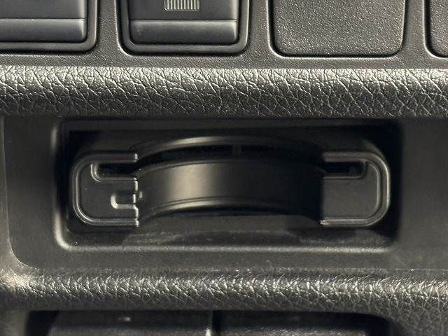 NISSAN X-TRAIL 2WD 2019 Image 31