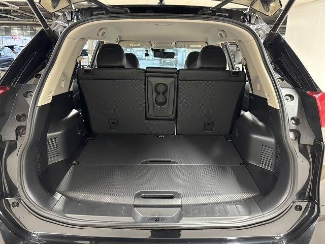 NISSAN X-TRAIL 2WD 2019 Image 31