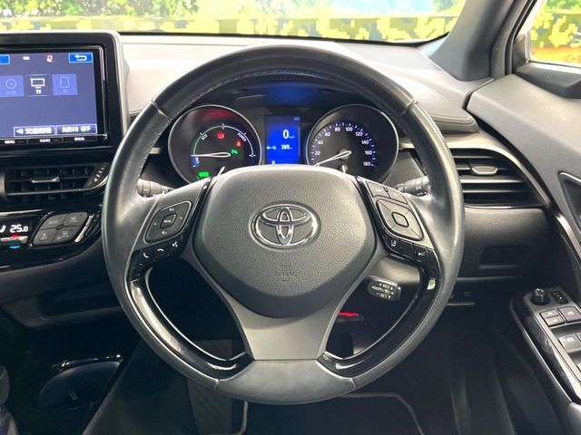 TOYOTA C-HR 2019 Image 31