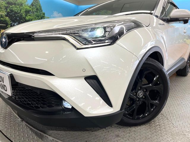 TOYOTA C-HR 2019 Image 31