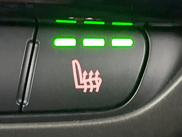 BMW MINI COOPER S E CROS 2023 Image 31