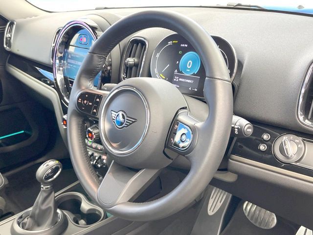 BMW MINI COOPER S E CROS 2023 Image 31