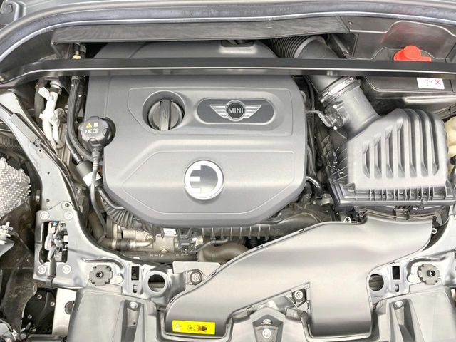 BMW MINI COOPER S E CROS 2023 Image 31