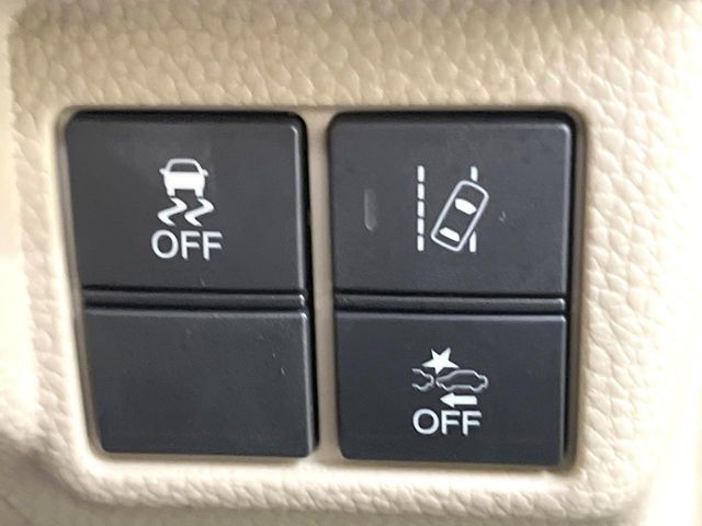 HONDA N BOX 2019 Image 31