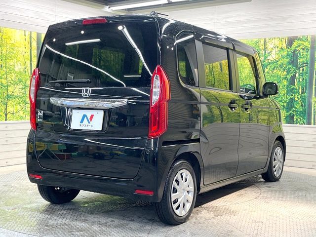 HONDA N BOX 2019 Image 31