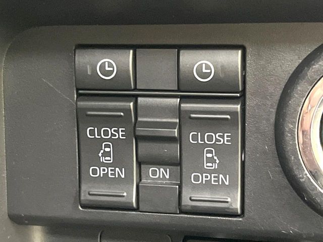 TOYOTA ROOMY 2021 Image 31