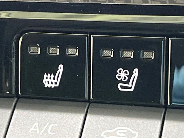 TOYOTA PRIUS 4WD 2025 Image 31