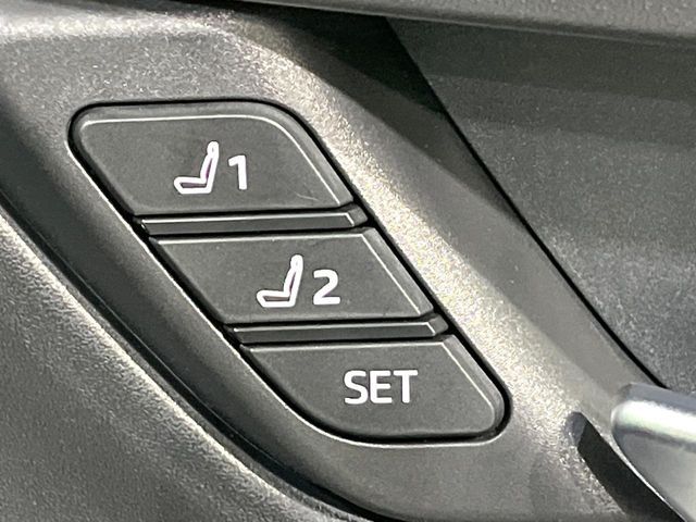 TOYOTA PRIUS 4WD 2025 Image 31