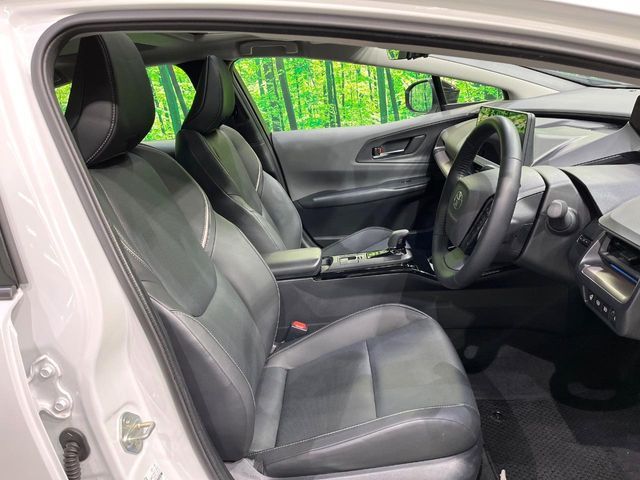 TOYOTA PRIUS 4WD 2025 Image 31
