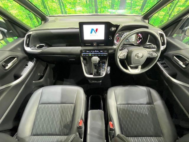 TOYOTA NOAH 4WD 2025 Image 31